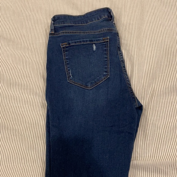 OLD NAVY: Assorted denim x 6 - Picture 2 of 16